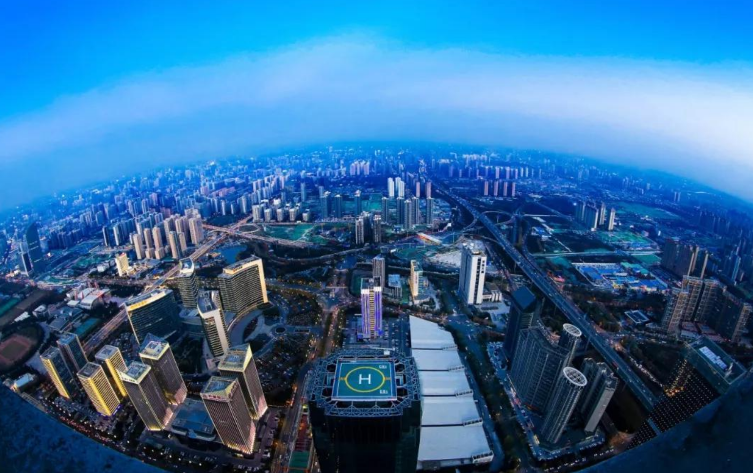 李睿若馨